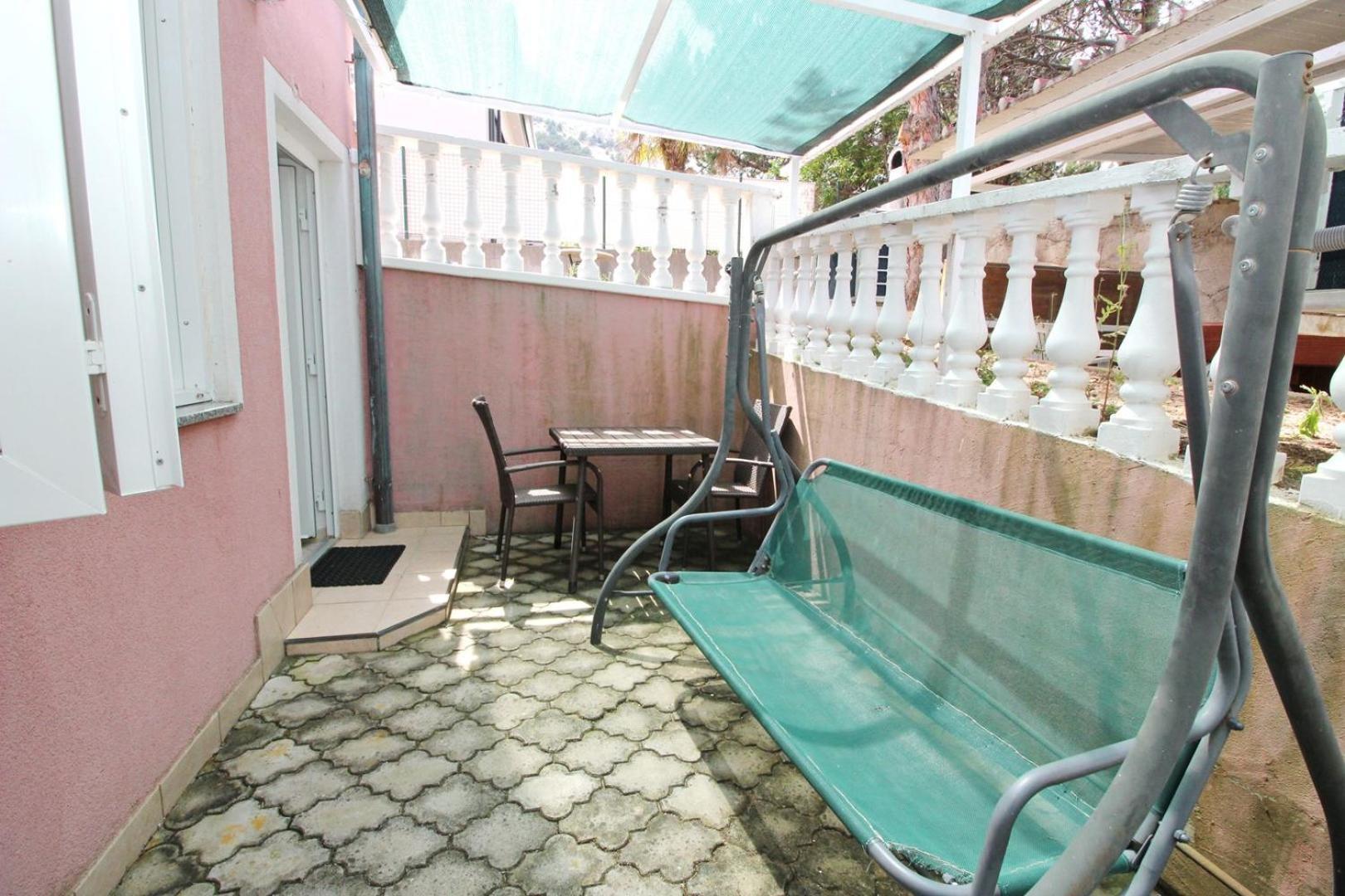 Apartments Lovincic Baska  Ngoại thất bức ảnh