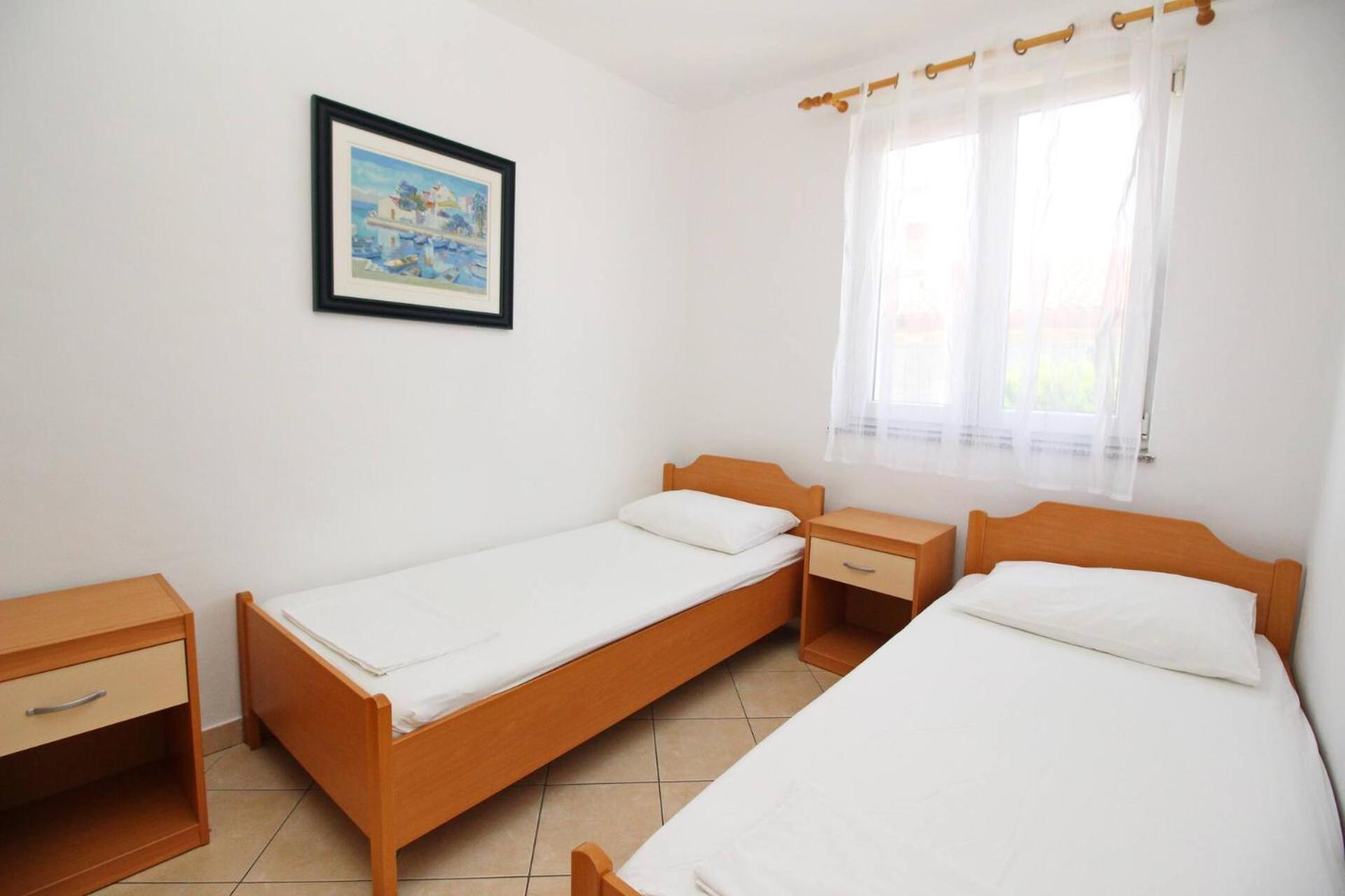 Apartments Lovincic Baska  Ngoại thất bức ảnh